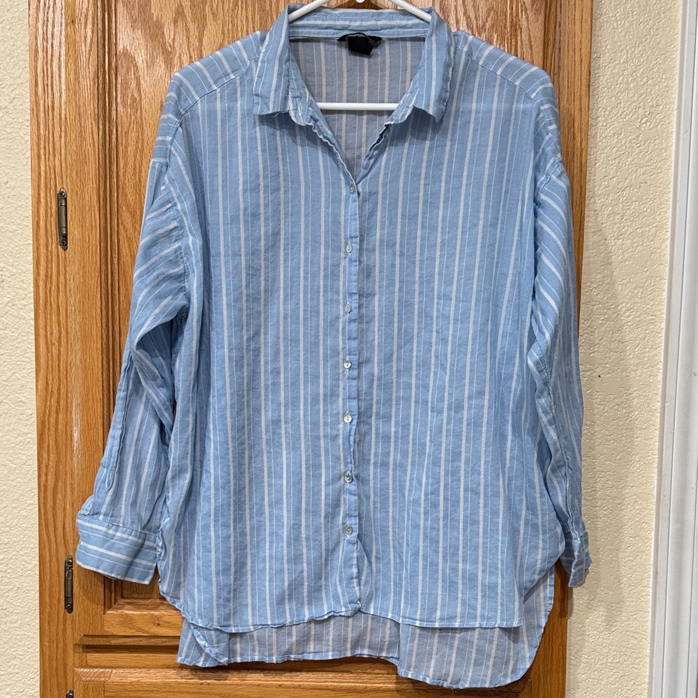 H&M Lightweight Blue Striped Button-Up Shirt - Size 10